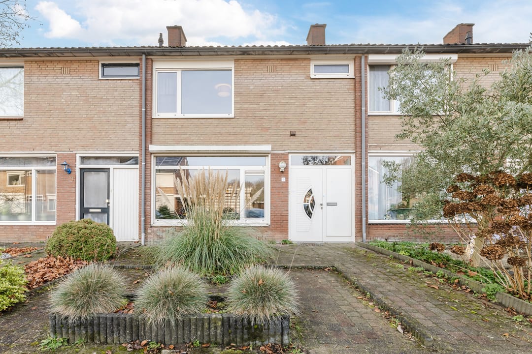 Photo 1 of Evertsenstraat 3