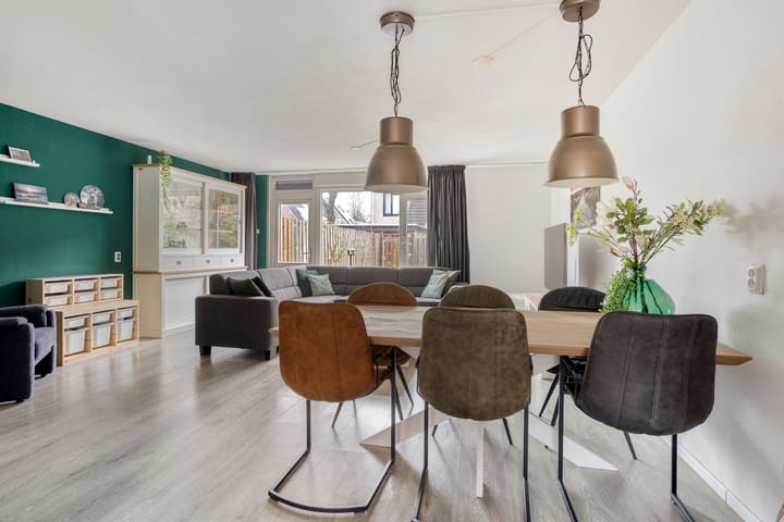 Foto 9 van IJzerwerker 11