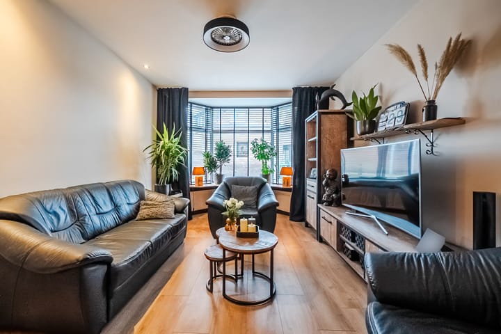 Foto 2 van Ooievaarstraat 25