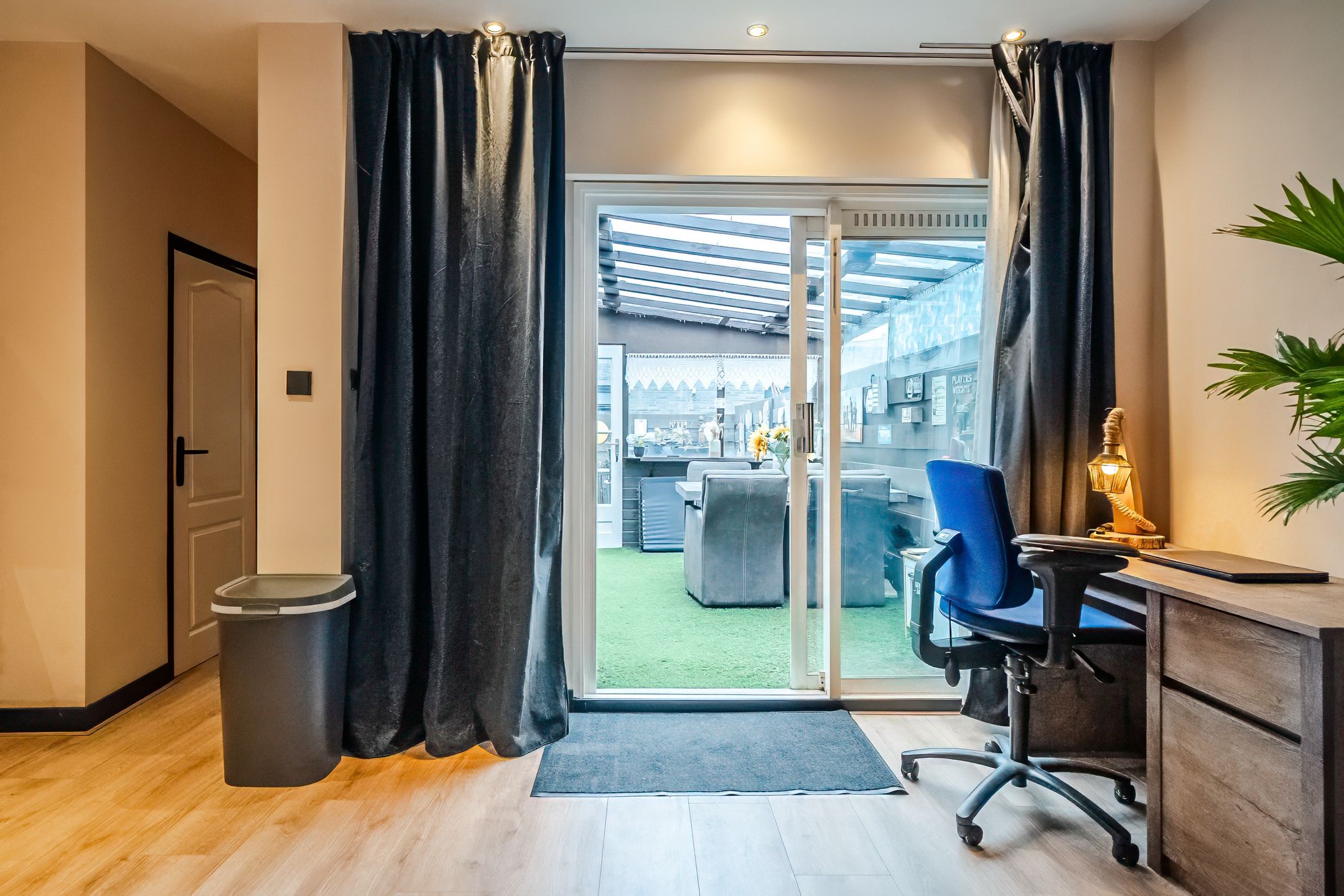 Foto 9 van Ooievaarstraat 25