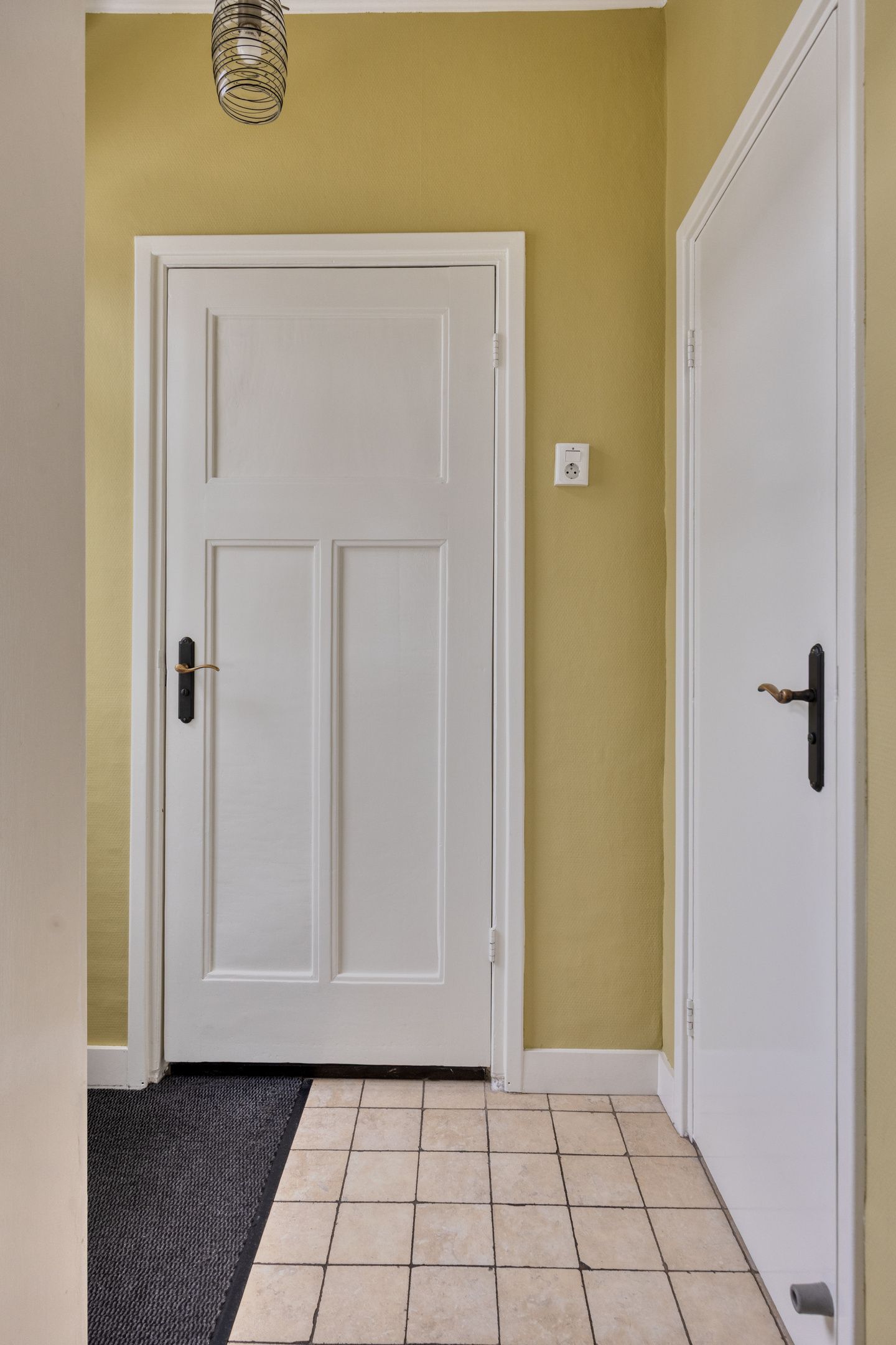 Photo 15 of Beatrixstraat 12