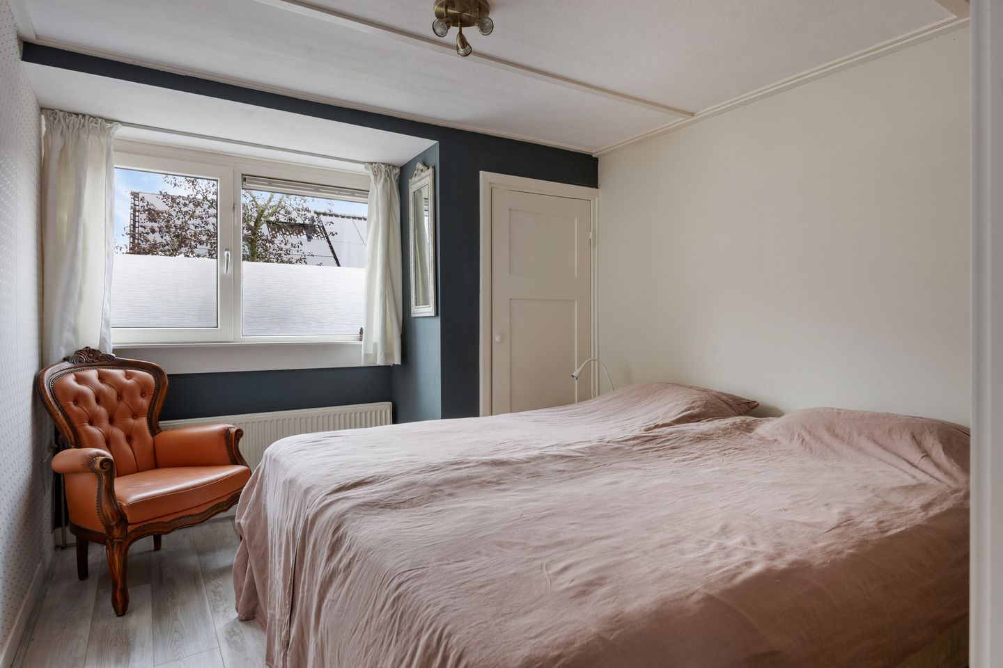 Photo 20 of Beatrixstraat 12