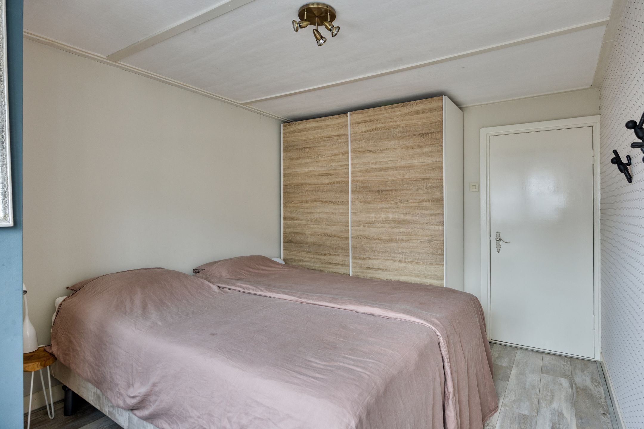 Photo 21 of Beatrixstraat 12