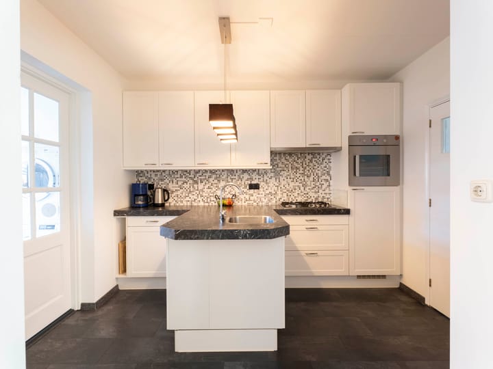 Foto 6 van Marinus Poststraat 32