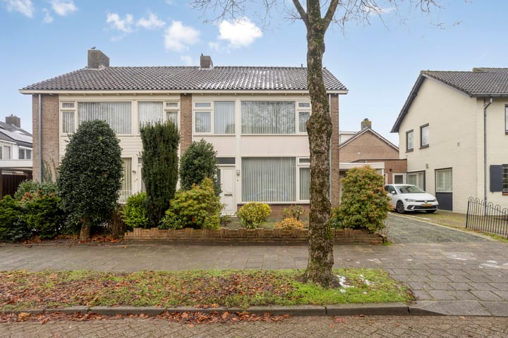 Foto 2 van Vincent van Goghstraat 5