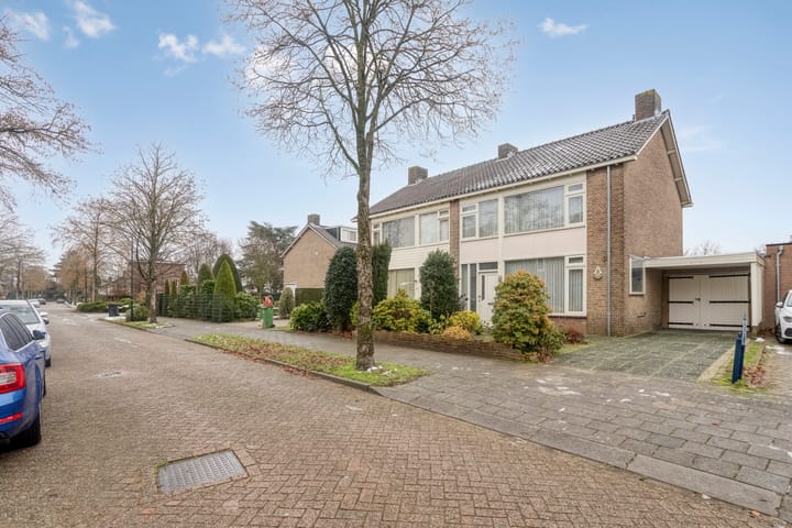 Foto 3 van Vincent van Goghstraat 5