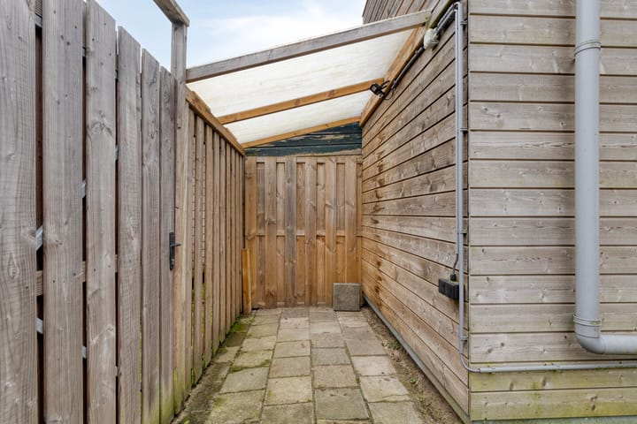 Photo 15 of Oostzijde 398-B