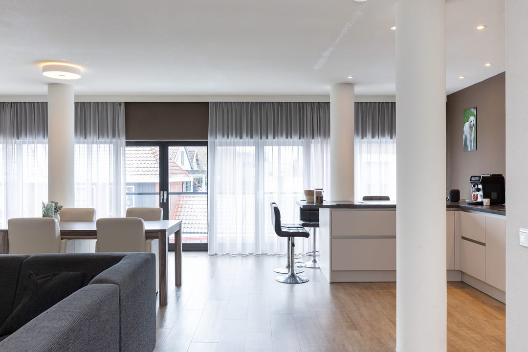 Photo 11 of Brink 6-F