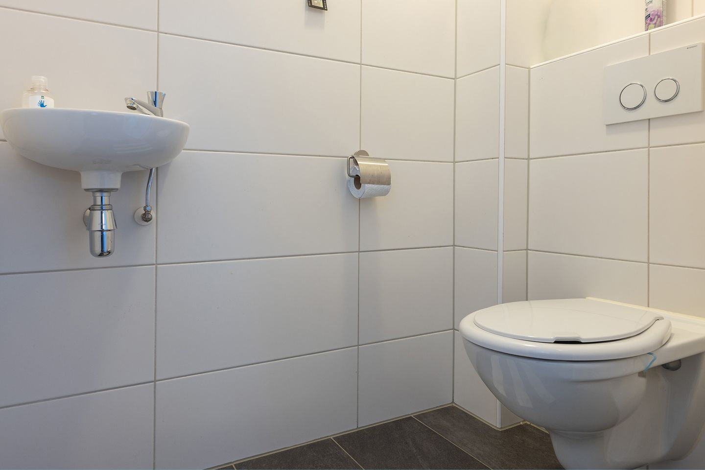 Photo 19 of Brink 6-F