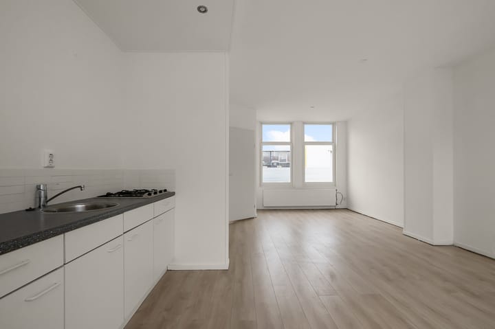 Photo 8 of Oostzijde 398-B