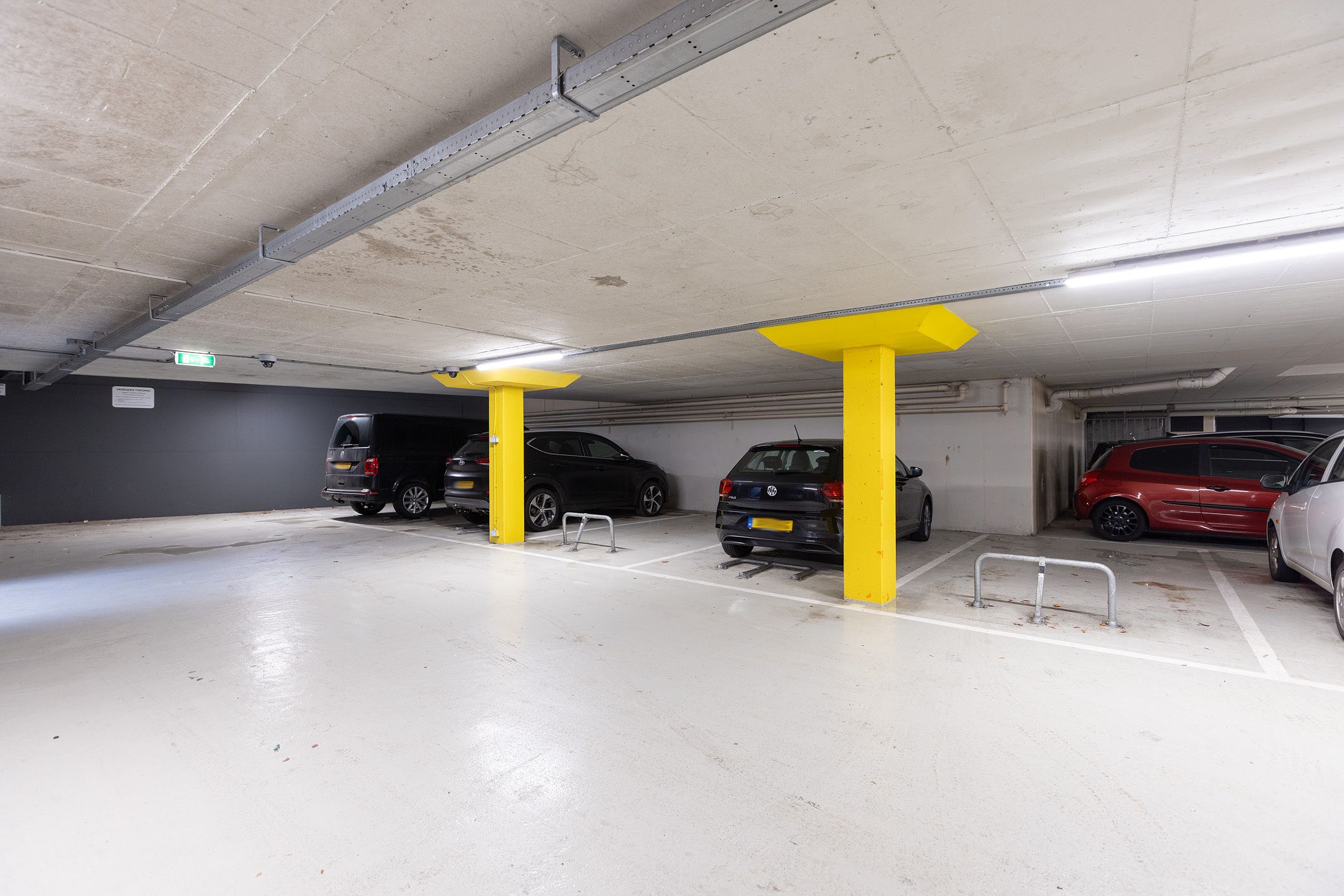 Photo 30 of Brink 6-F