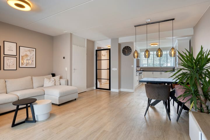 Foto 9 van Theo Uden Masmanstraat 79