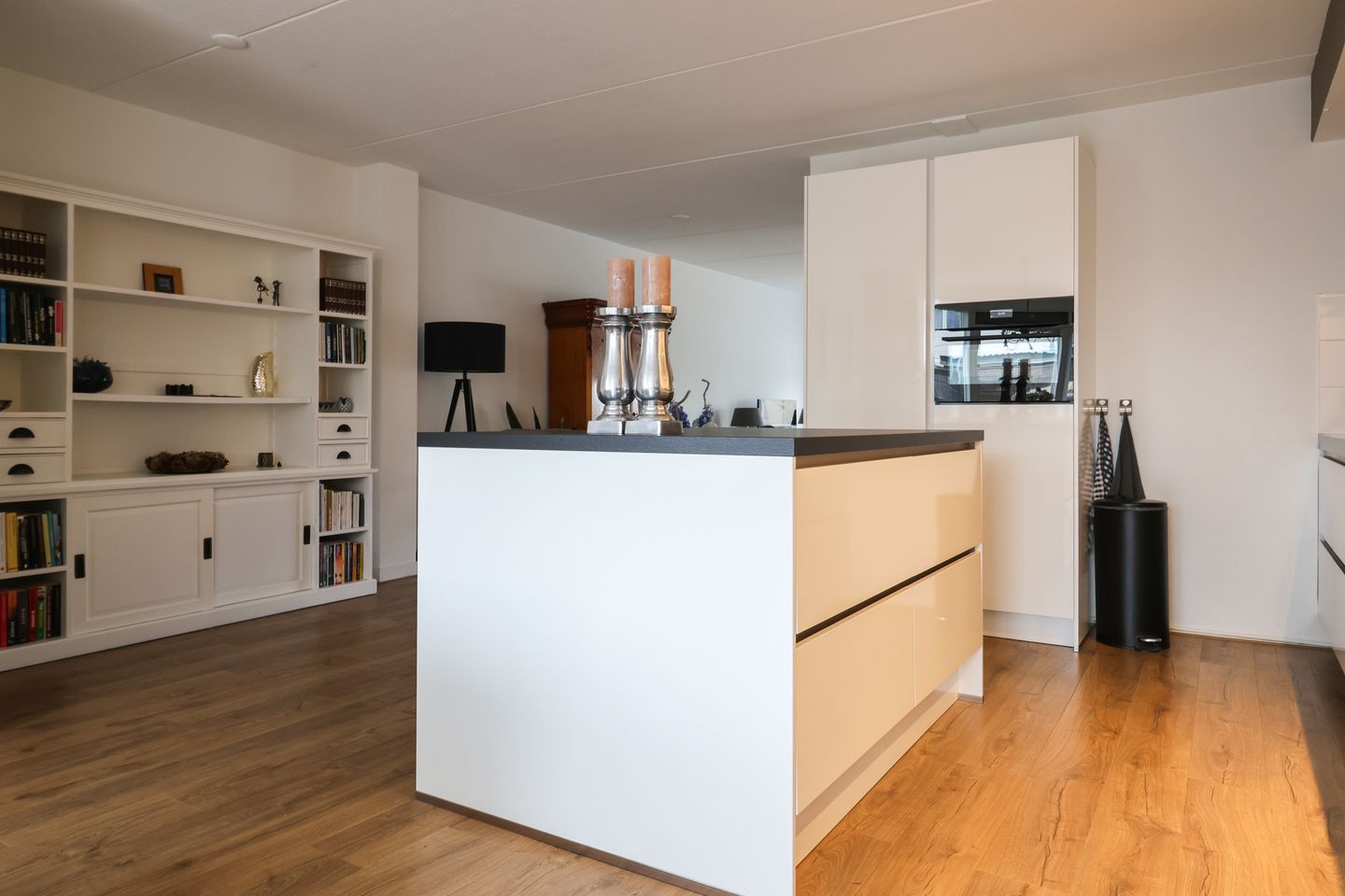 Photo 35 of Beckrypleane 25