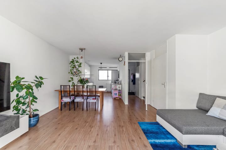 Foto 10 van Van Pomerenvaart 12