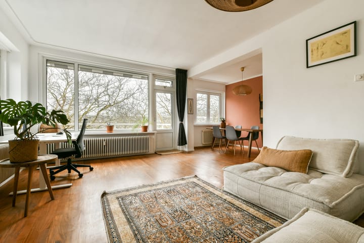 Foto 2 van Onstein 102