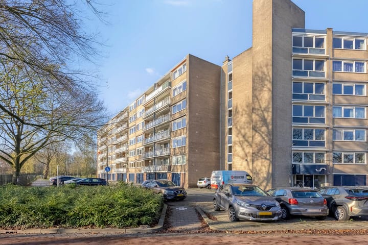 Foto 28 van Kruiskampsingel 423