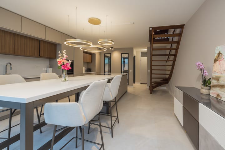 Foto 8 van Aert van Neslaan 70