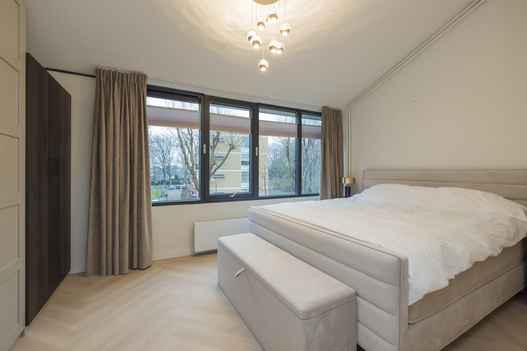 Foto 23 van Aert van Neslaan 70