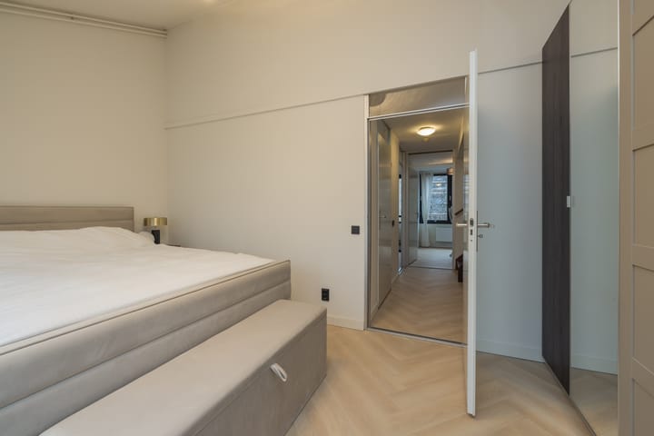 Foto 26 van Aert van Neslaan 70