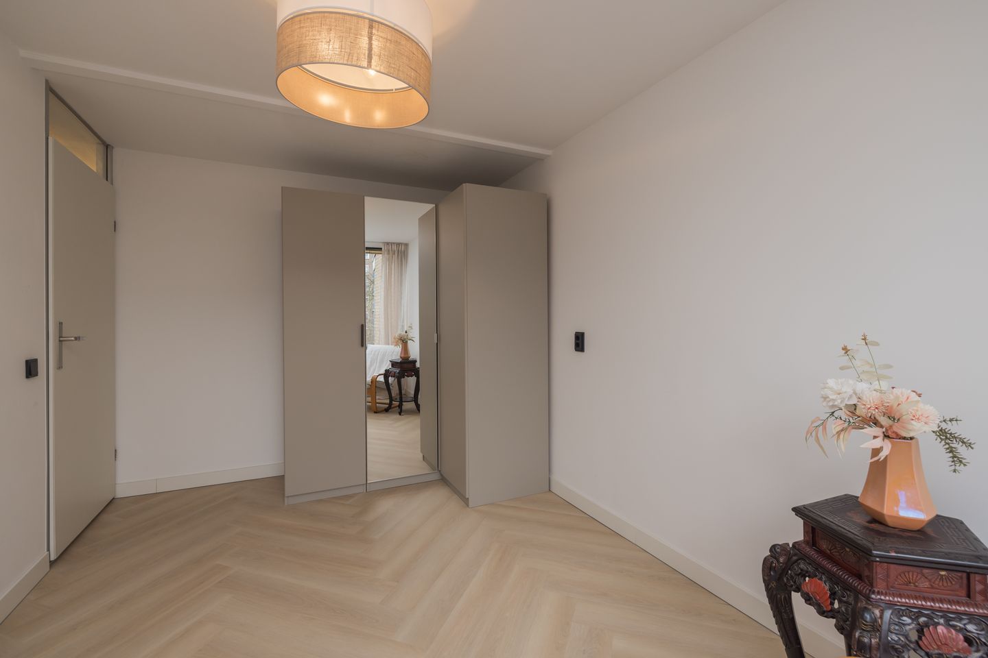 Foto 34 van Aert van Neslaan 70