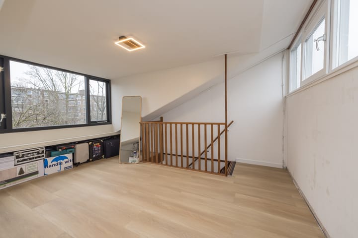 Foto 37 van Aert van Neslaan 70