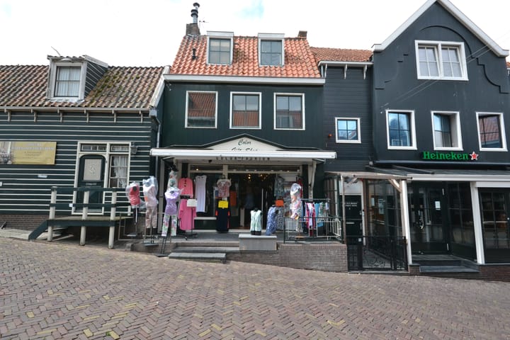 Brugstraat 1, Volendam