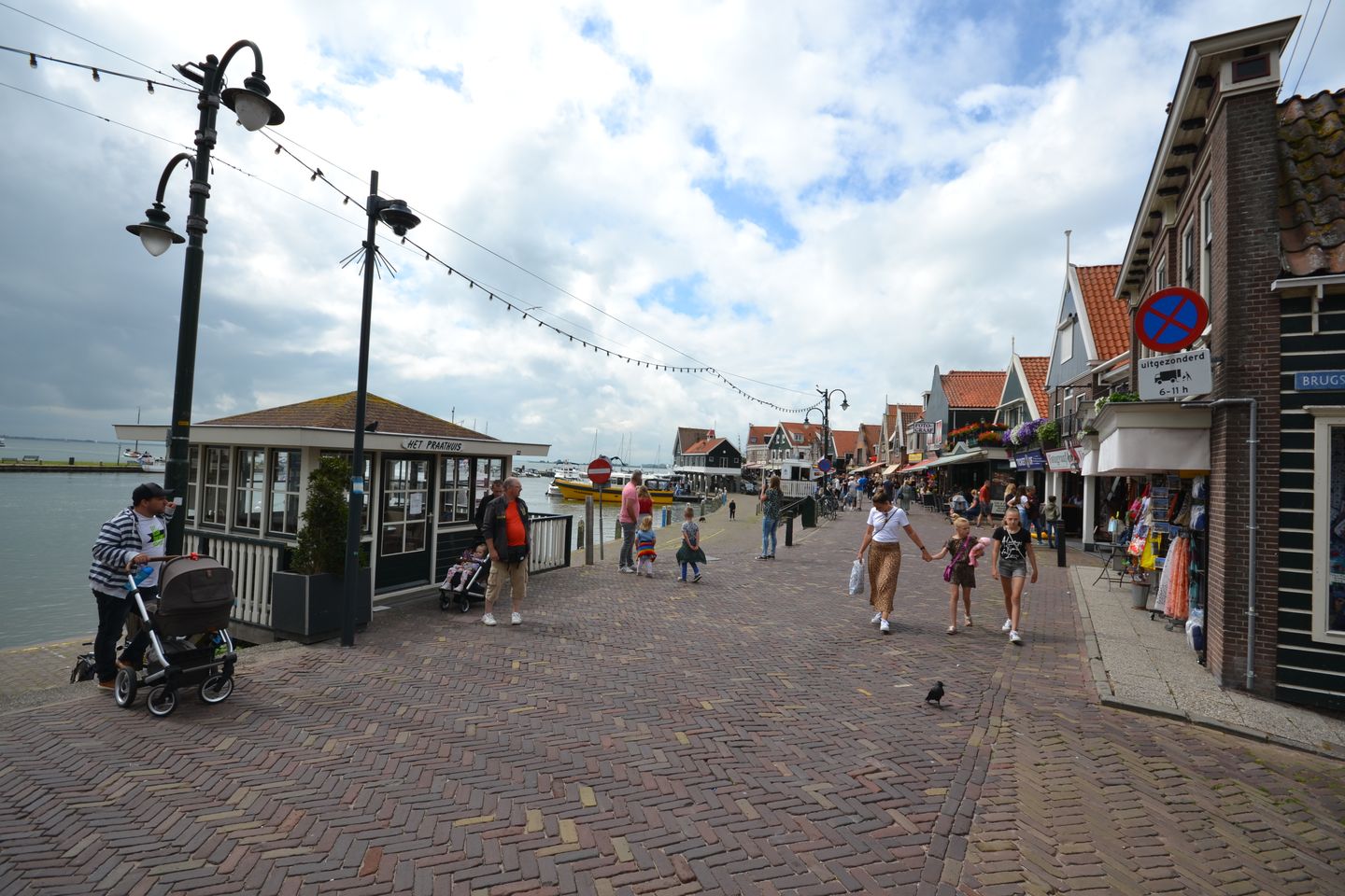 Bekijk foto 3 van Brugstraat 1