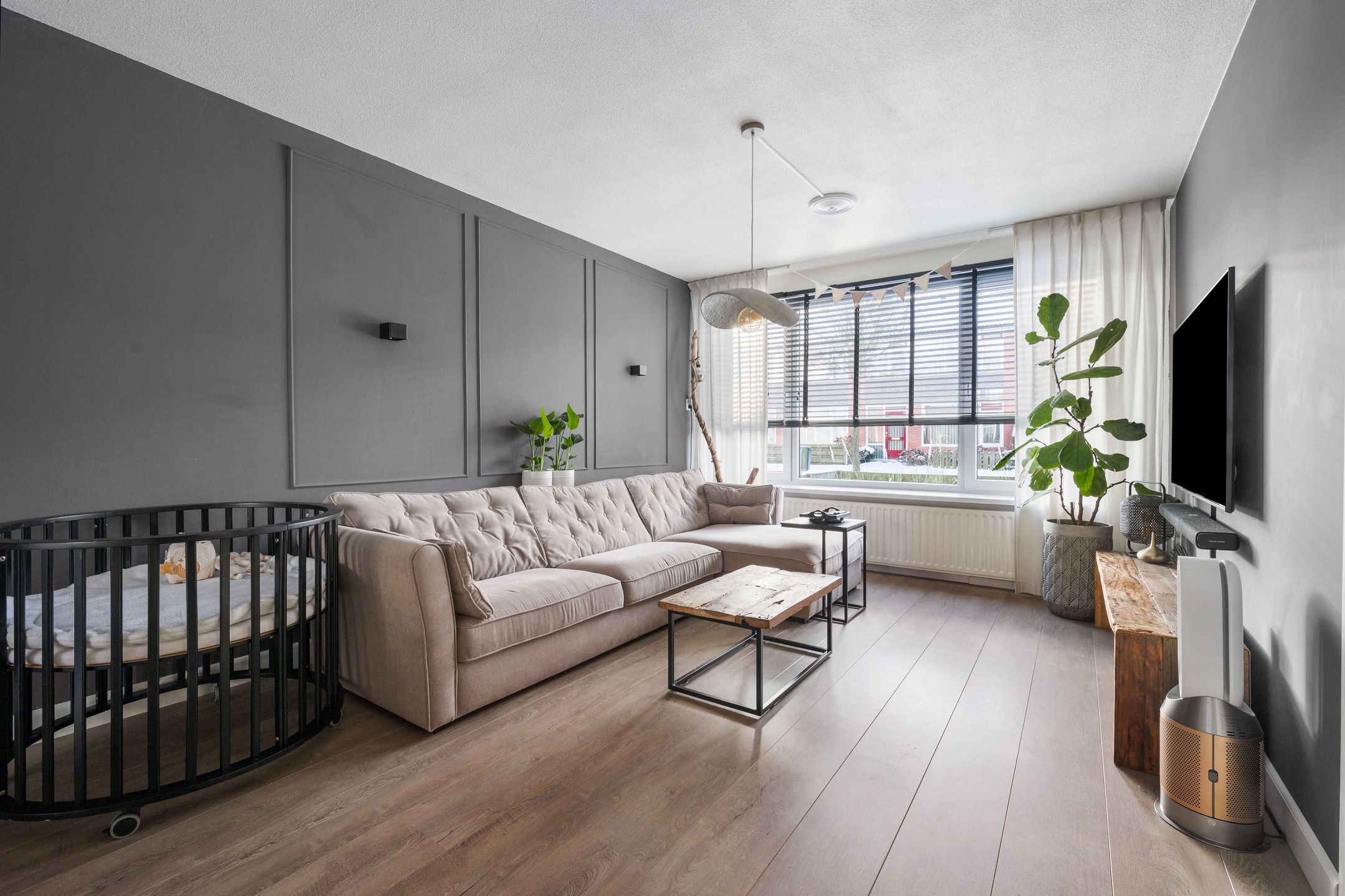 Foto 6 van Voeghoutenstraat 49