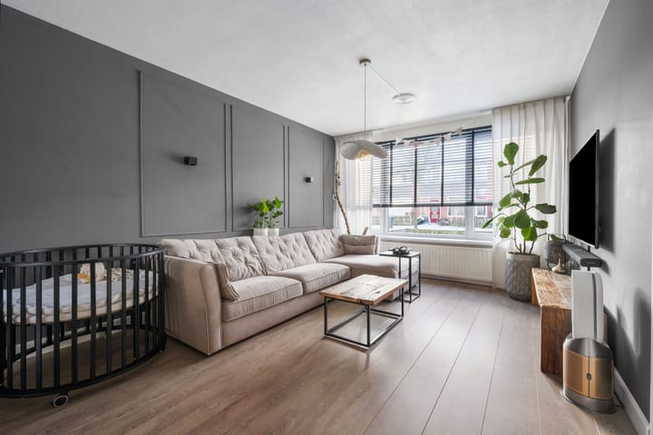 Foto 6 van Voeghoutenstraat 49