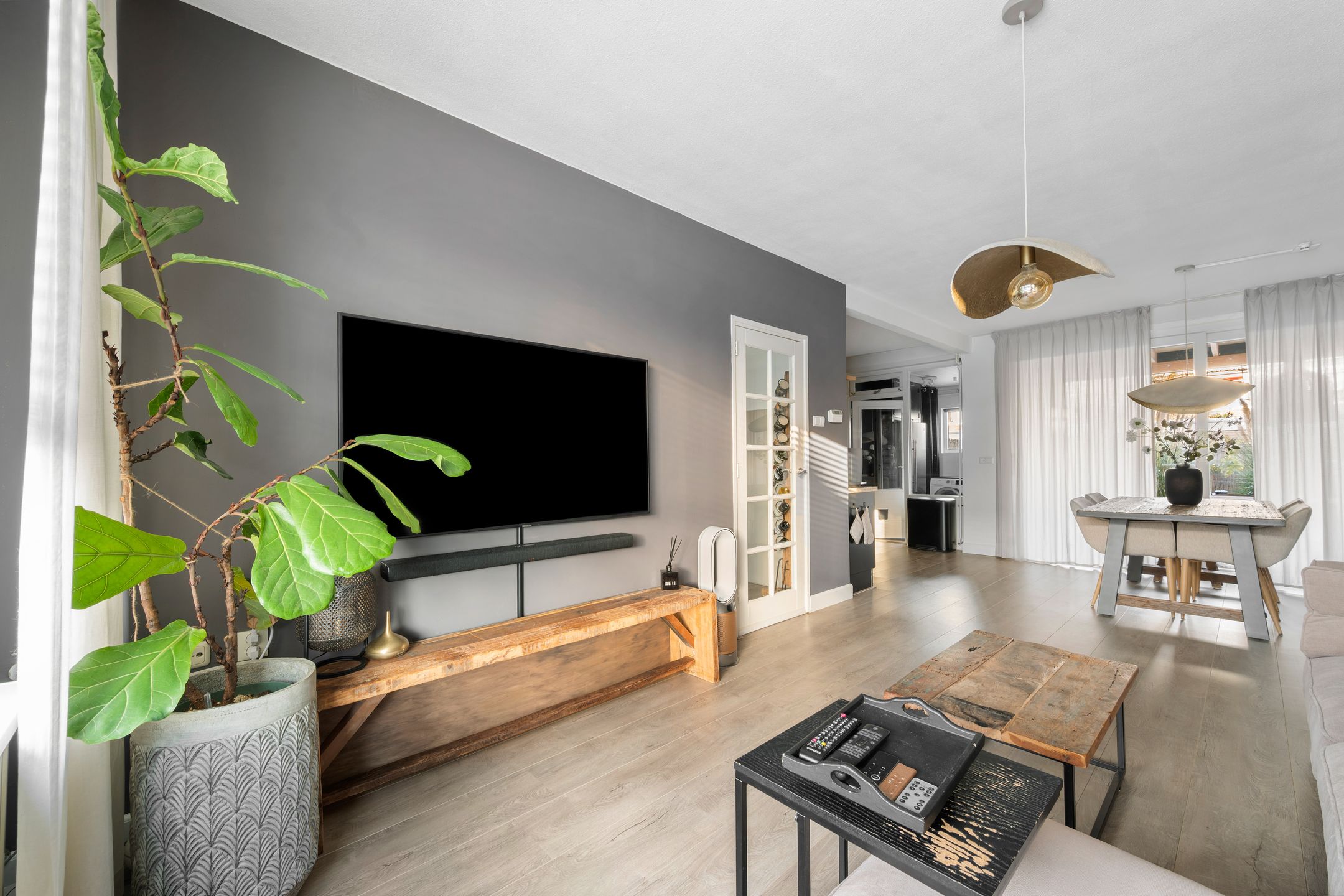 Foto 9 van Voeghoutenstraat 49