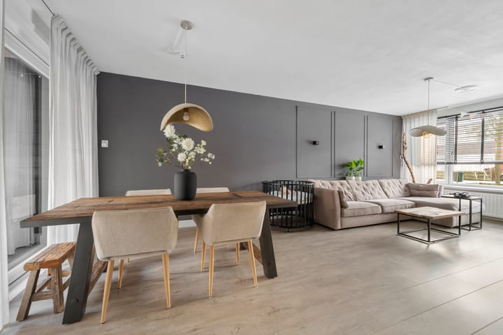 Foto 11 van Voeghoutenstraat 49