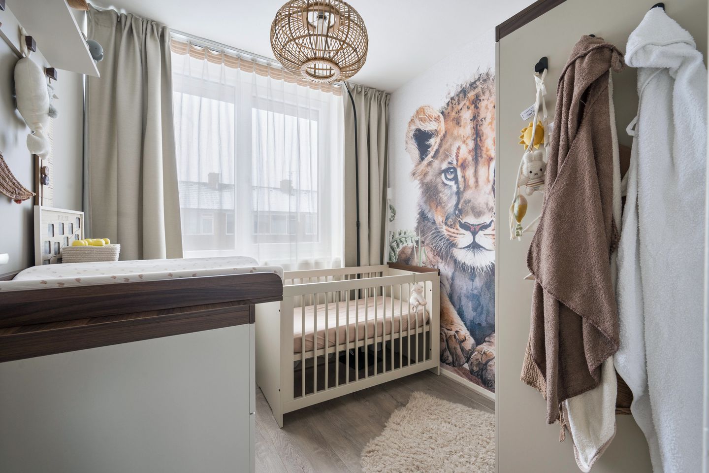 Foto 25 van Voeghoutenstraat 49