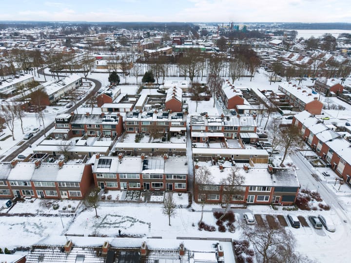 Foto 43 van Voeghoutenstraat 49