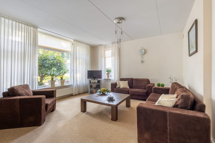 Foto 8 van Rozemarijn 14