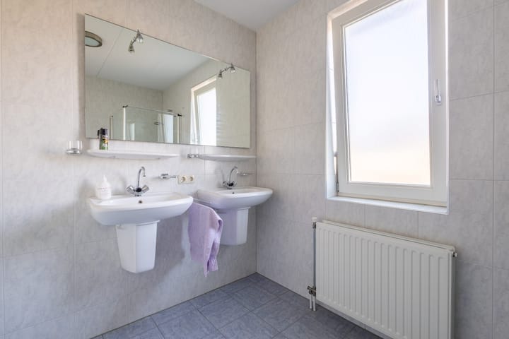 Foto 19 van Rozemarijn 14