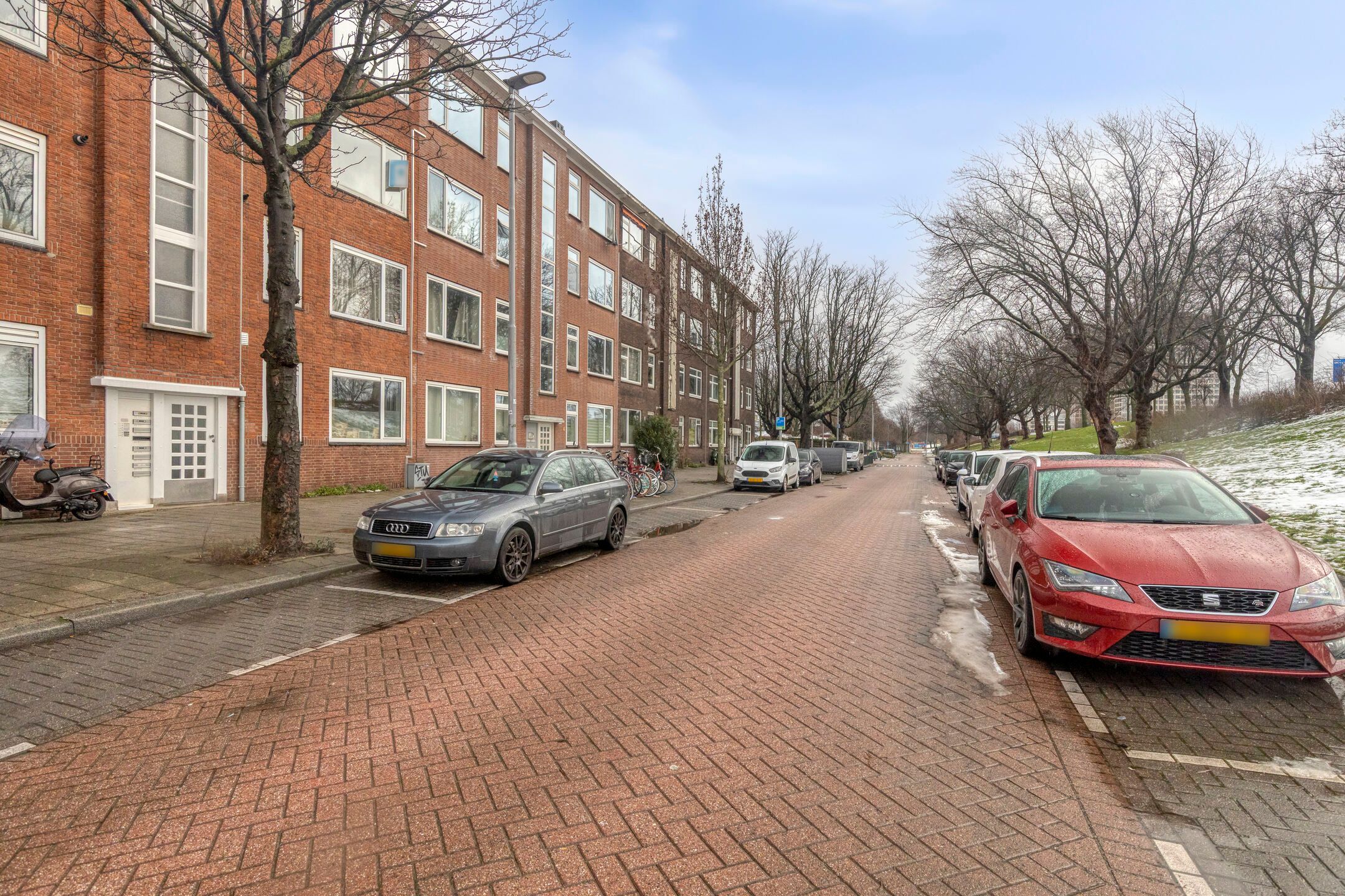 Photo 3 of Schiedamseweg Beneden 463-02R
