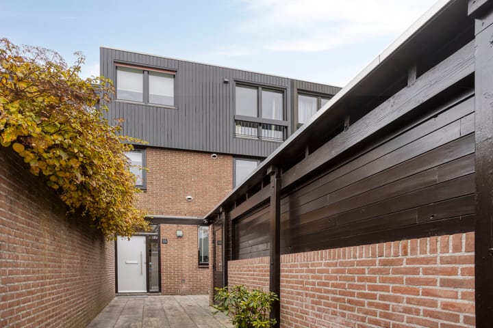 Foto 7 van Lenningenhof 10