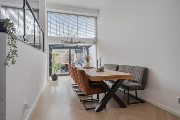 Foto 15 van Lenningenhof 10