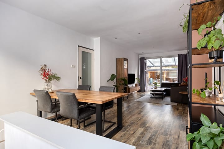 Foto 16 van Nachtegaalstraat 12-A