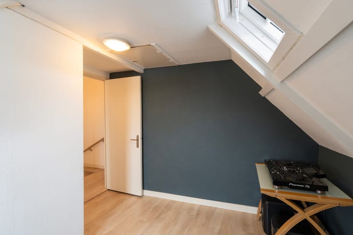 Foto 23 van Oosterstraat 81