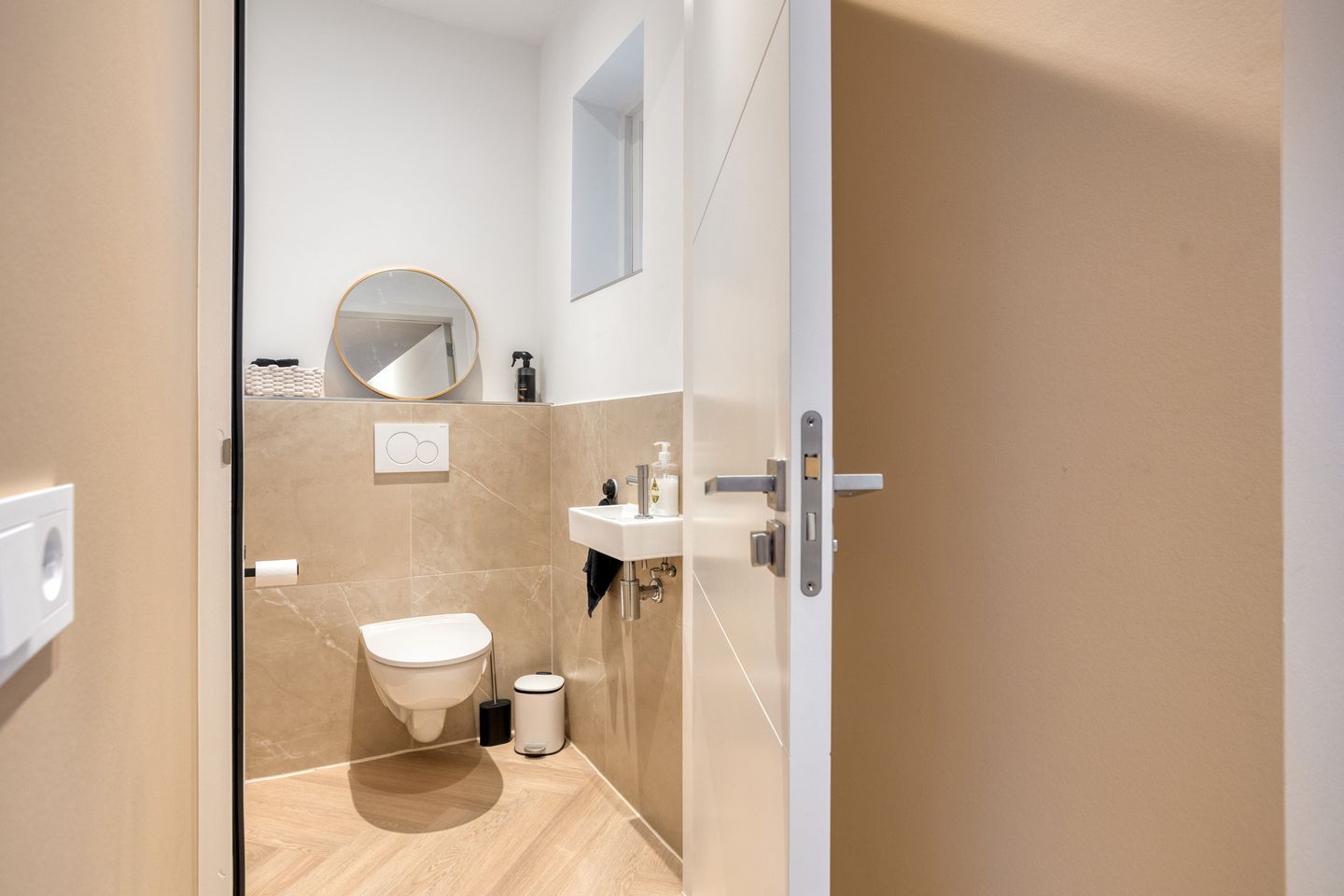 Photo 14 of Korhuislaan 2