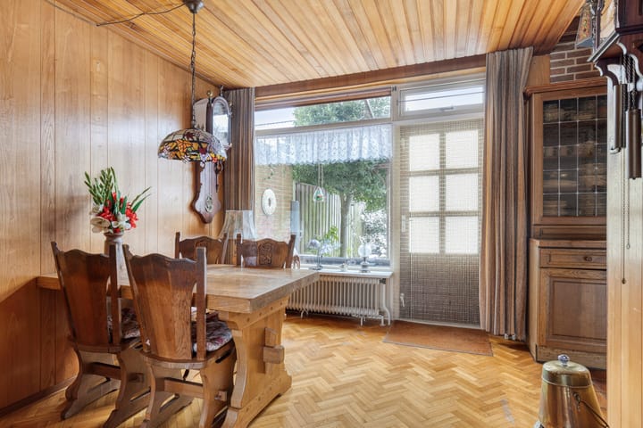 Foto 14 van Oostlaan 50