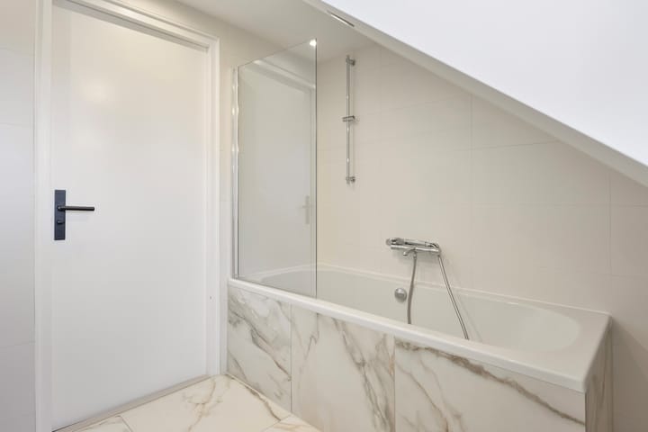 Foto 37 van Van Hamellaan 6