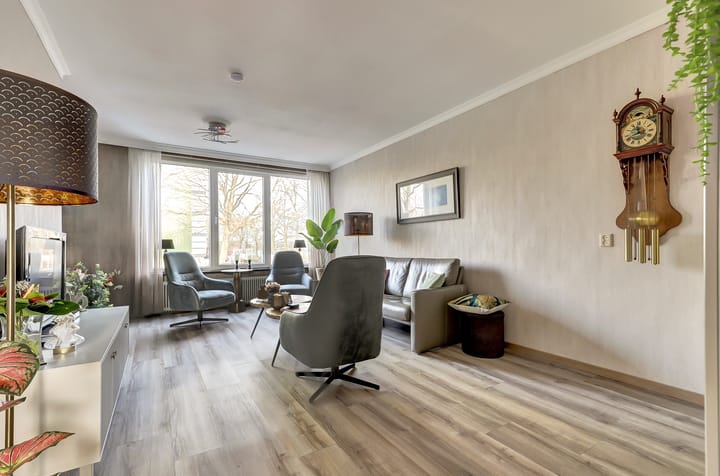 Foto 2 van Gebroeders Wienerstraat 40-A