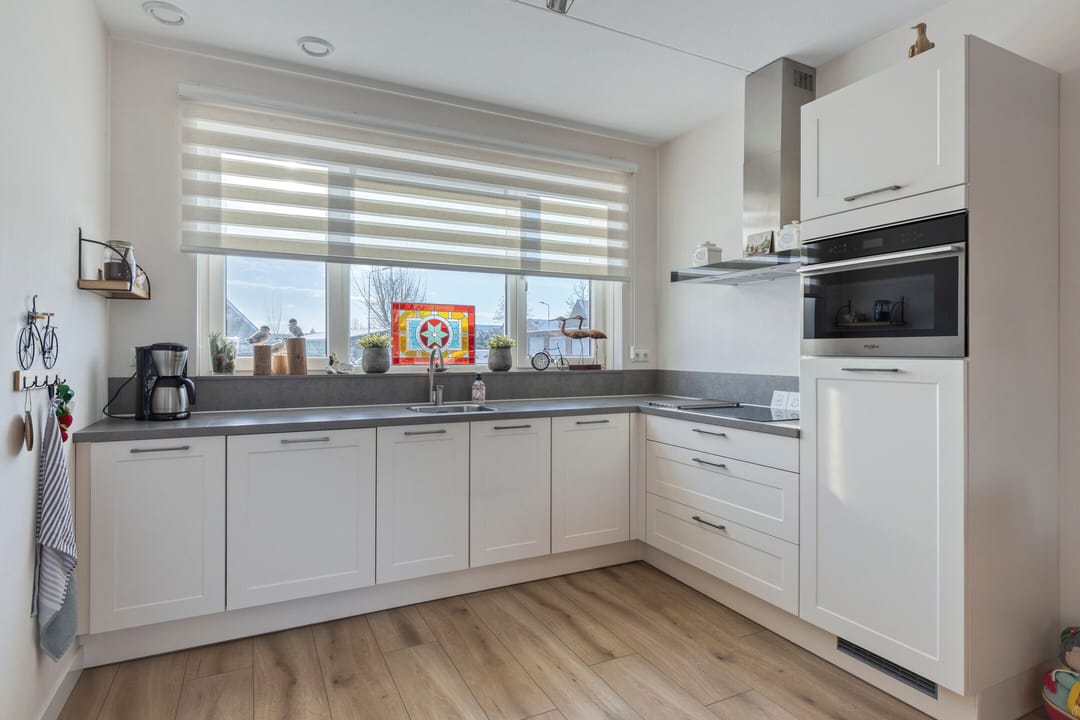 Foto 13 van Koningin Maximahof 52