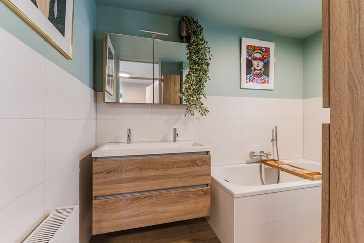 Foto 19 van Maasbommelstraat 36