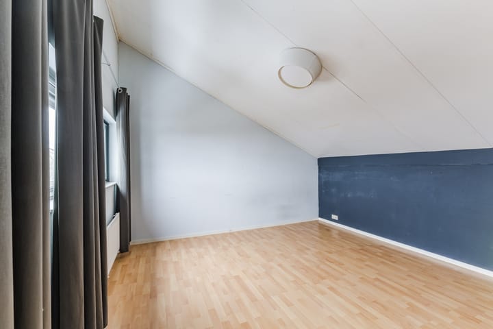 Foto 26 van Maasbommelstraat 36