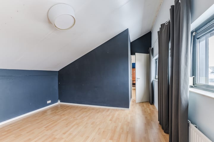 Foto 27 van Maasbommelstraat 36