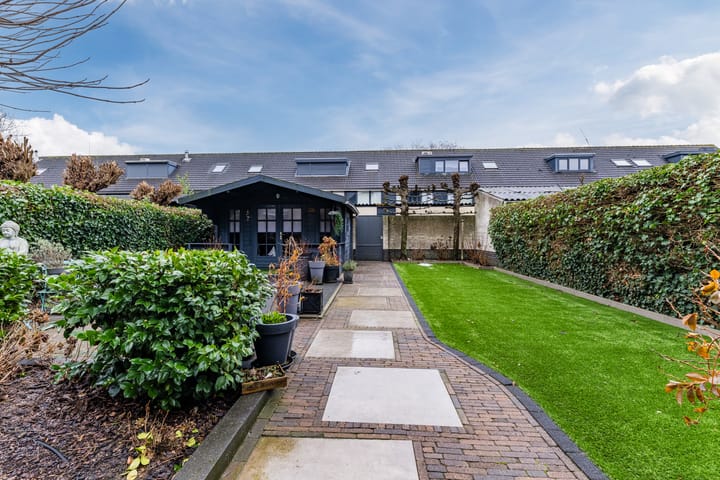 Foto 37 van Maasbommelstraat 36