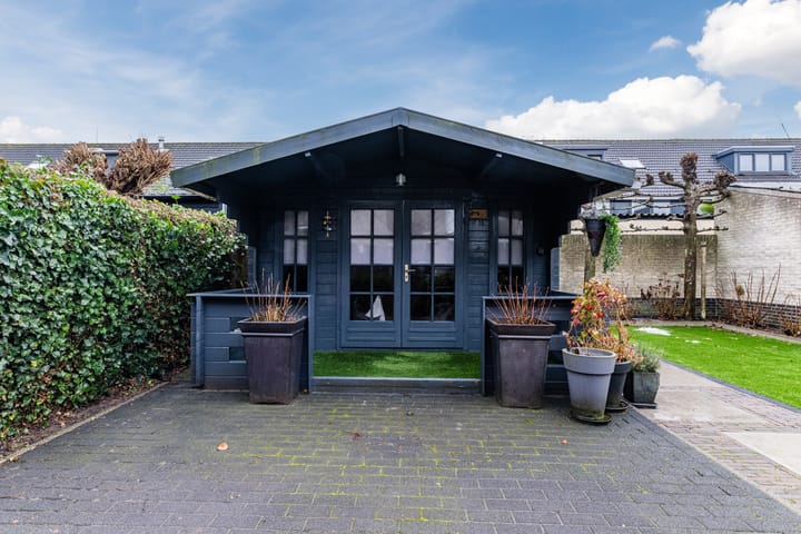 Foto 39 van Maasbommelstraat 36